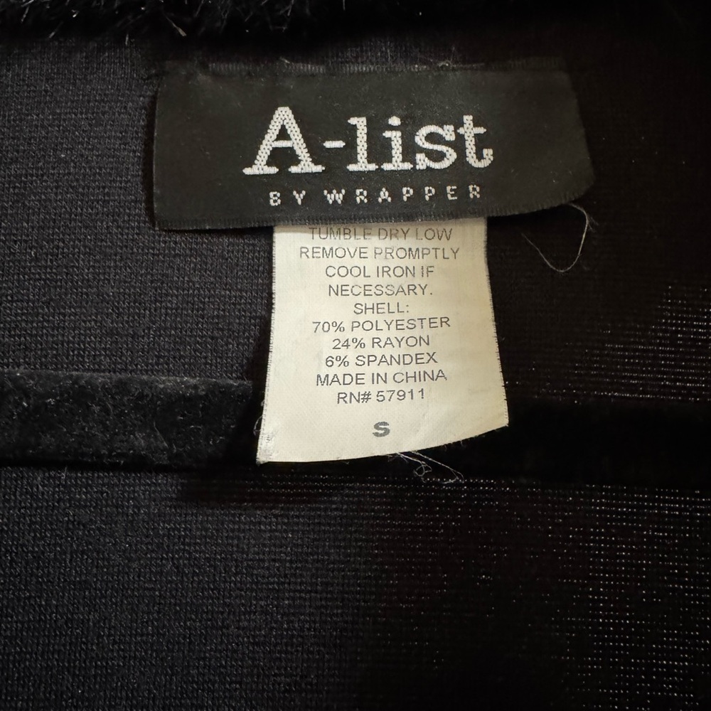 A-List Long Black Coat With Faux Fur Collar View 3